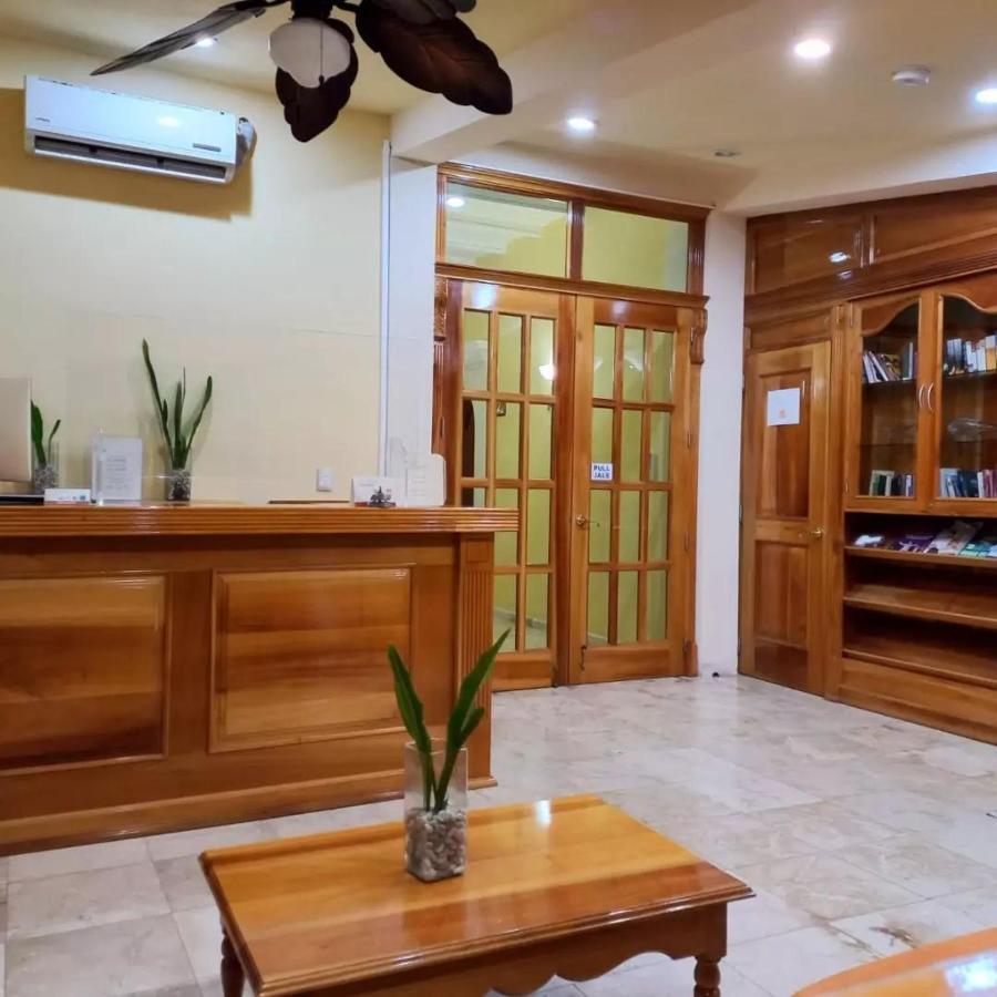 Cancun International Suites Экстерьер фото