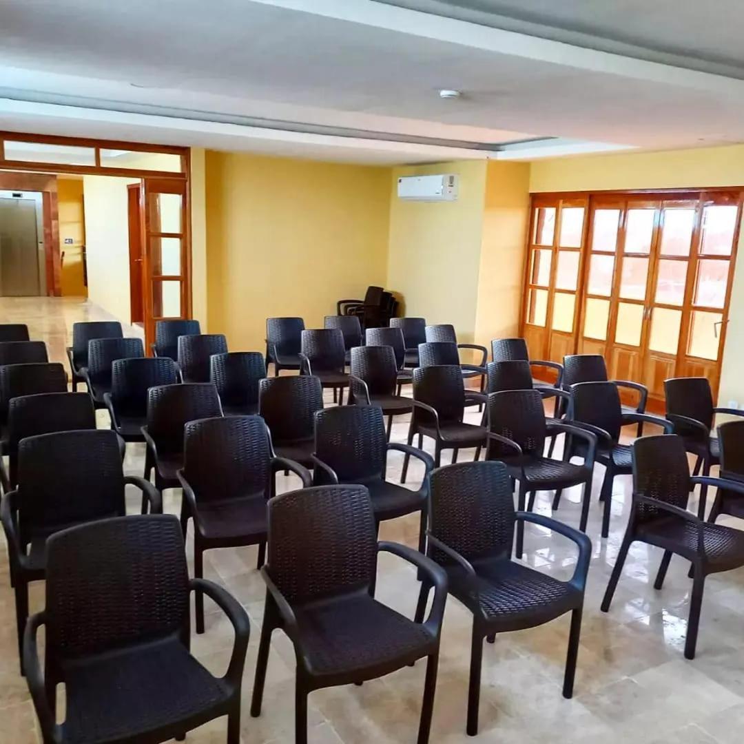 Cancun International Suites Экстерьер фото