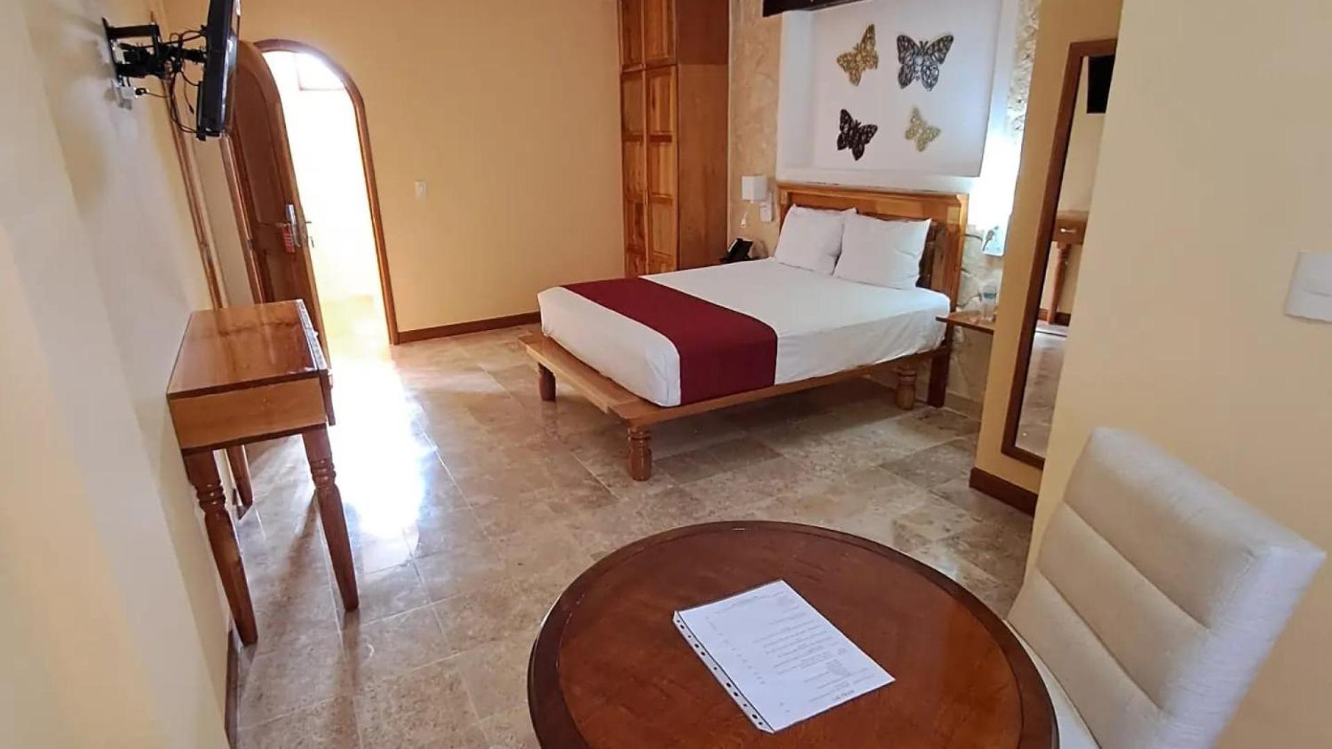 Cancun International Suites Экстерьер фото